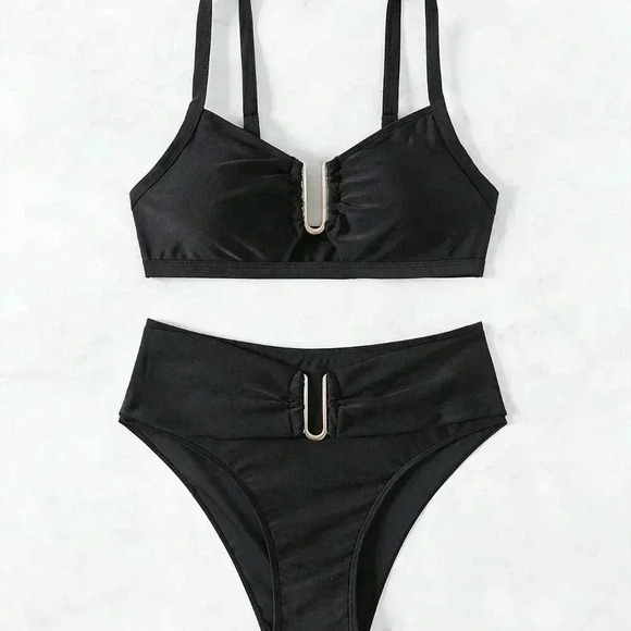 Black Women's Beach Two-Piece Bikini Set - Picture 6 of 8
